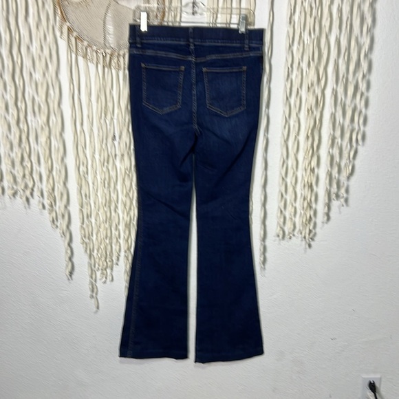 Spanx Dark Wash Pull on Flare Pants HEMMED Size M - Picture 6 of 13